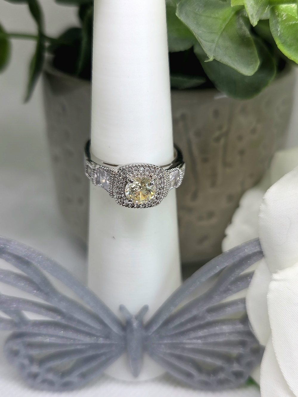 BP Halo Ring with Lemon CZ On Rhodium Plating
